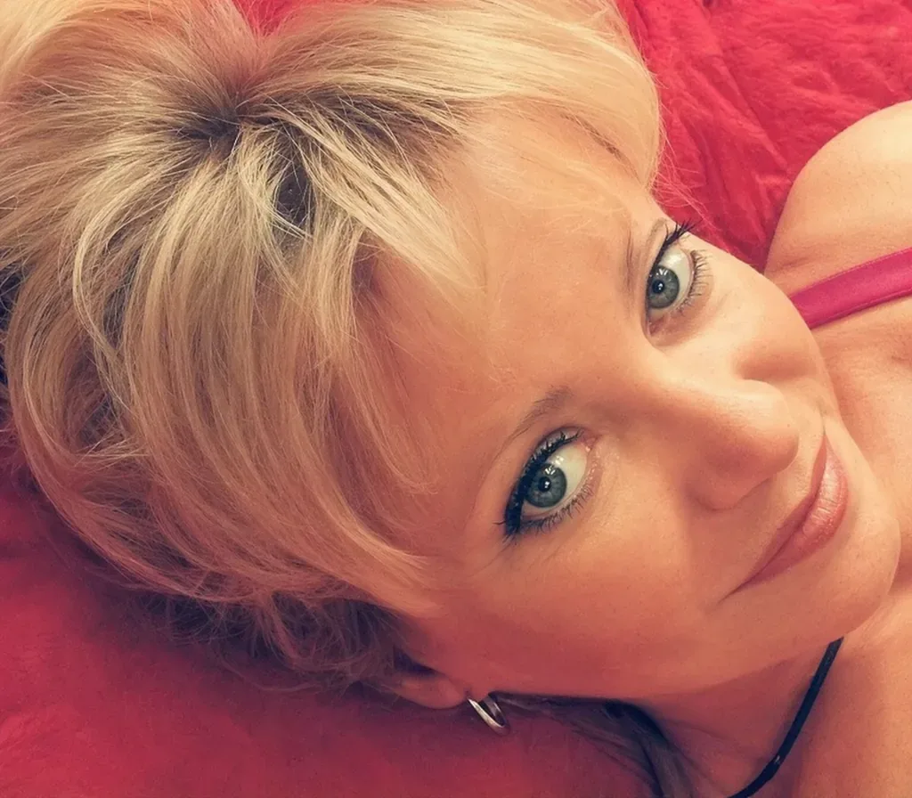 Irina_forrealone's profile photo