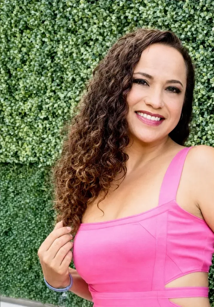 LindaCheerful's profile photo